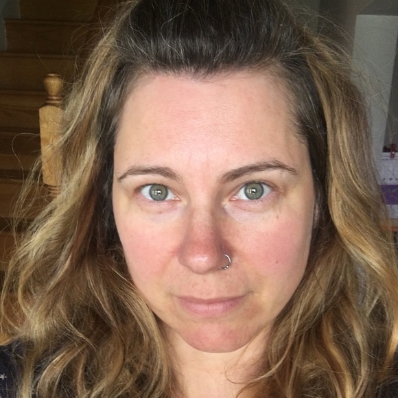 Meet your Posher, Bella - Picture 1 of 1